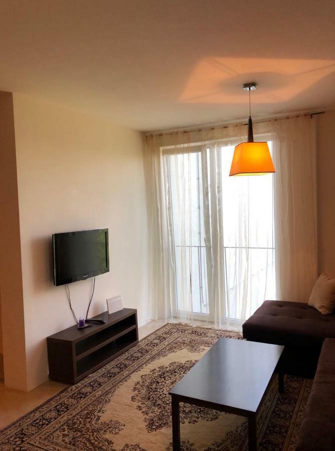 Three-Room Holiday Apartment Паланга Экстерьер фото
